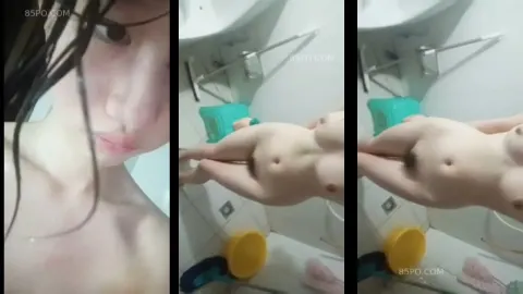 Sinh viên đi tắm, tranh thủ khoe hàng, cho zai xem